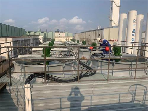 应该如何选择冷却塔填料(冷却塔填料更换施工方案)